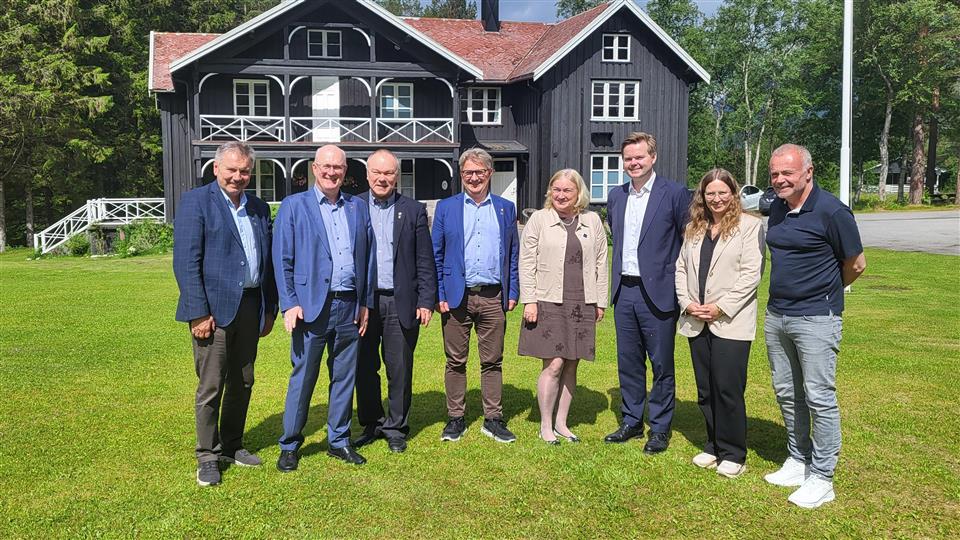 Lenke til artikkel: Regionrådet samlet i Sunndal